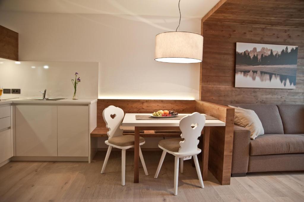 Ariston Dolomiti Residence Dobbiaco Eksteriør bilde